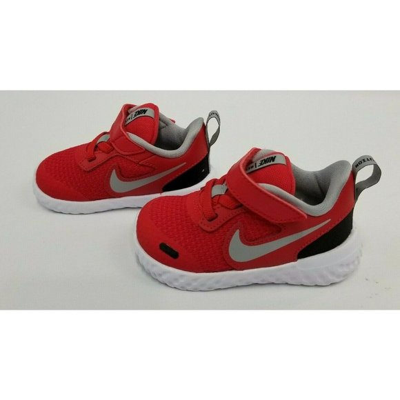 Nike  Revolution 5 BQ5673 603 Toddler Boy red Shoes Size 5C, NIB - Picture 1 of 11